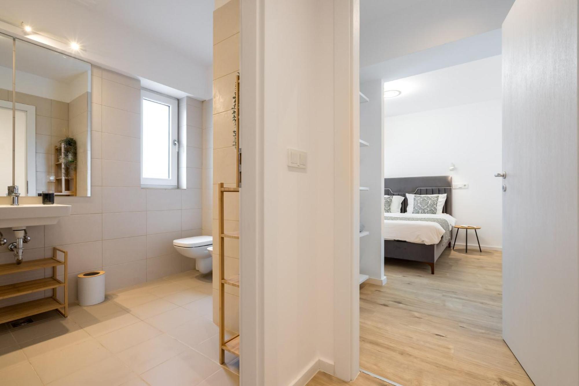 Breeze - Modern Escape In Pipera Apartment บูคาเรสต์ ภายนอก รูปภาพ
